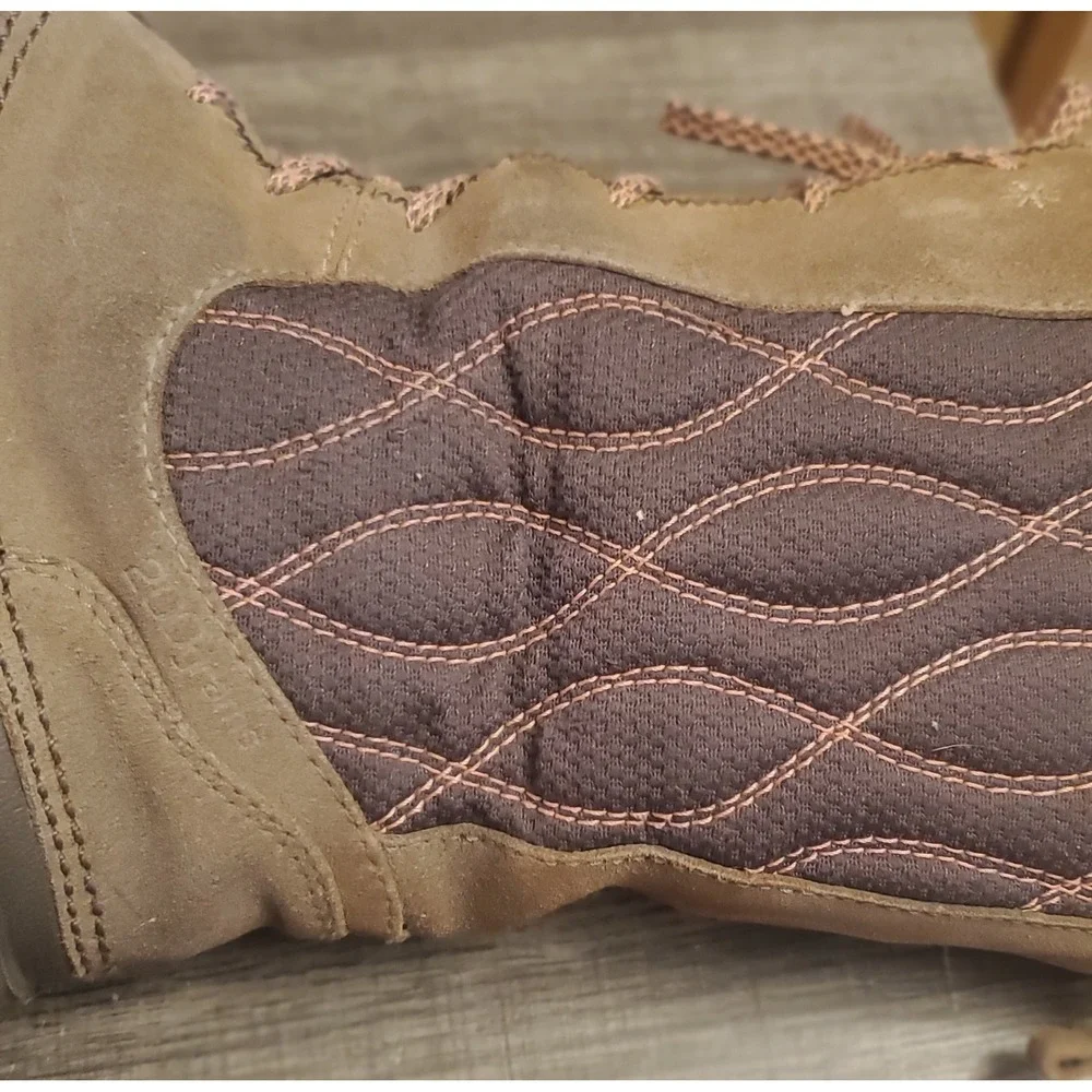 Columbia‎ Canyon Lace Up Winter Boots Youth Size 3 Brown